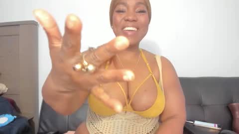 reginabanx online show from 02.20.26