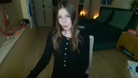 Snapshot of reginasparkle chatting on 01.12.26 Regina online show from 01.12.26