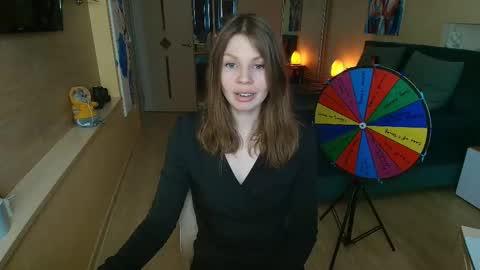 Snapshot of reginasparkle chatting on 02.04.26 Regina online show from 02.04.26