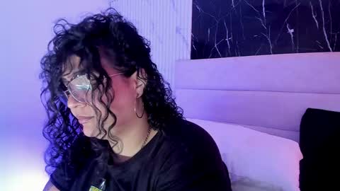 reginavegaa online show from 05.14.26