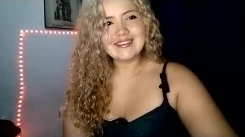 Tania Nixx online show from 02.26.25