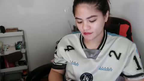 Snapshot of reign2525 chatting on 09.14.25 reign2525 online show from 09.14.25