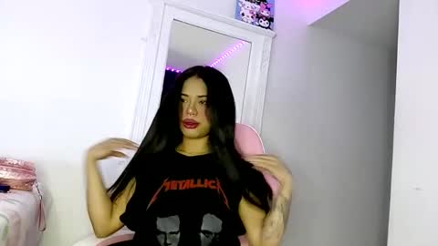 reina_reina online show from 12.02.25