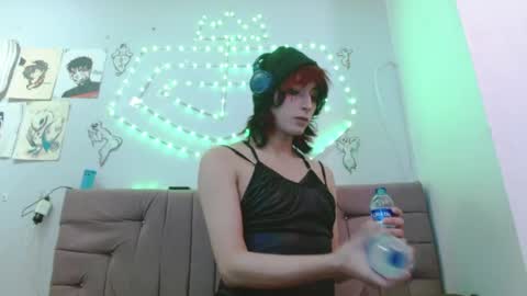 reiv_femboy online show from 04.16.26