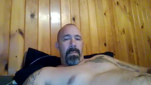 Snapshot of remington543 chatting on 11.11.25 remington543 online show from 11.11.25