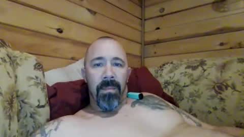 Snapshot of remington543 chatting on 12.18.25 remington543 online show from 12.18.25