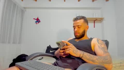 Rmy Steen online show from 11.16.25