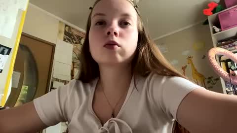 Annabel online show from 06.17.26