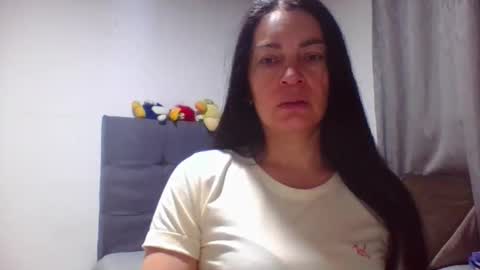 Snapshot of renata_hot1 chatting on 04.11.26 renata_hot1 online show from 04.11.26
