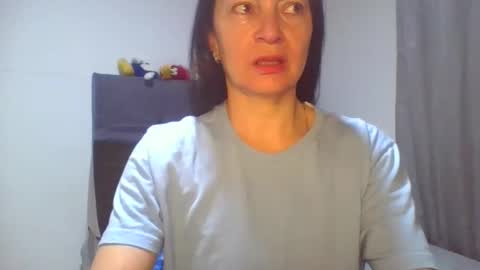 Snapshot of renata_hot1 chatting on 04.16.26 renata_hot1 online show from 04.16.26