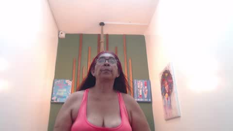 Snapshot of renata_milf_ chatting on 01.10.25 renata_milf_ online show from 01.10.25