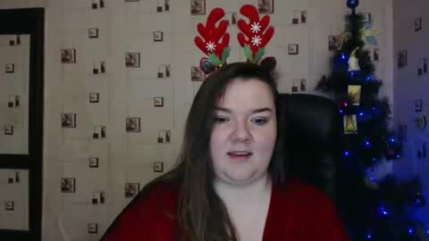 renataoia online show from 12.31.24