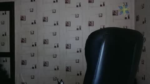 renataoia online show from 02.11.25