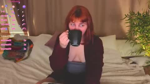 Snapshot of rene_shine chatting on 02.11.26 rene_shine online show from 02.11.26