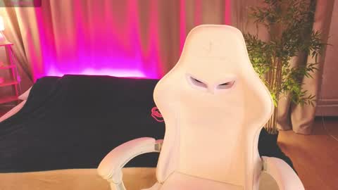 rene_shine online show from 03.15.26