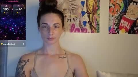 Snapshot of reneeluvs chatting on 09.30.25 Reneeluvs online show from 09.30.25