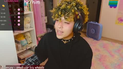 Snapshot of renpuppy chatting on 12.04.24 REN online show from 12.04.24