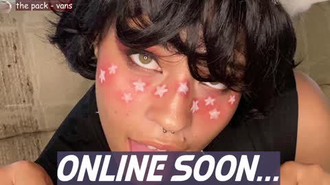 Snapshot of renpuppy chatting on 01.27.25 REN online show from 01.27.25