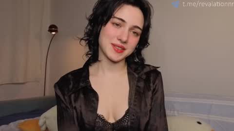 Ewiwi online show from 02.12.26