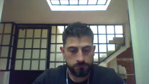 Snapshot of reyalad_mariana chatting on 05.14.26 REYALAD online show from 05.14.26
