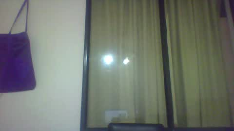 Snapshot of reyalad_mariana chatting on 07.27.26 REYALAD online show from 07.27.26