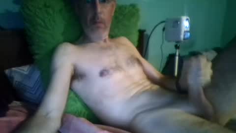 Snapshot of reyes_albert2006 chatting on 06.25.26 reyes_albert2006 online show from 06.25.26