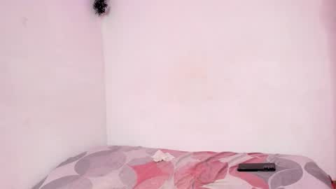 reylatino24 online show from 02.26.26