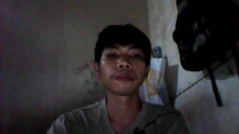 Snapshot of rezanan chatting on 11.25.25 Rezanan online show from 11.25.25