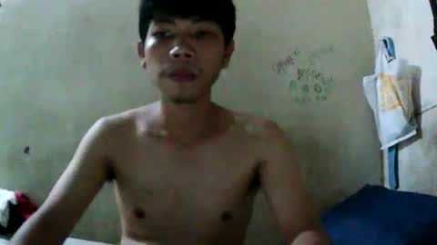 Snapshot of rezanan chatting on 11.27.25 Rezanan online show from 11.27.25