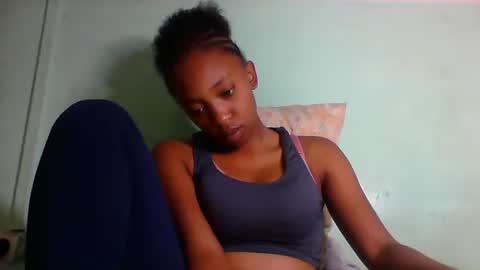 rhesa404090 online show from 03.09.26