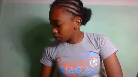 rhesa404090 online show from 03.10.26