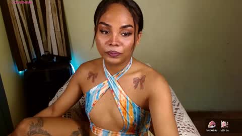 rhianasollway69 online show from 11.25.25