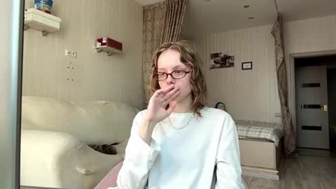 rhiannonmayberry online show from 07.20.26