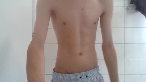 Snapshot of rian7658 chatting on 01.13.25 rian7658 online show from 01.13.25