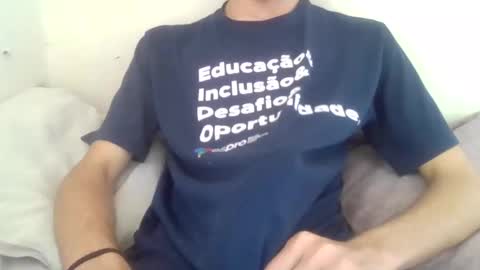 Snapshot of rian7658 chatting on 01.24.25 rian7658 online show from 01.24.25