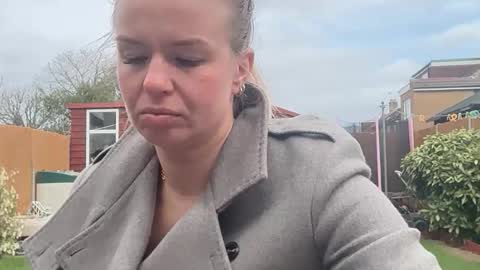 riana894237 online show from 03.16.26