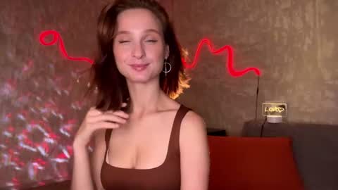 Snapshot of riana_razz chatting on 06.26.26 riana_razz online show from 06.26.26