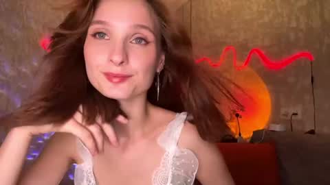 Snapshot of riana_razz chatting on 06.29.26 riana_razz online show from 06.29.26