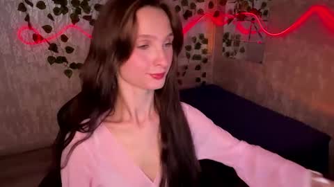 Snapshot of riana_razz chatting on 07.28.26 riana_razz online show from 07.28.26