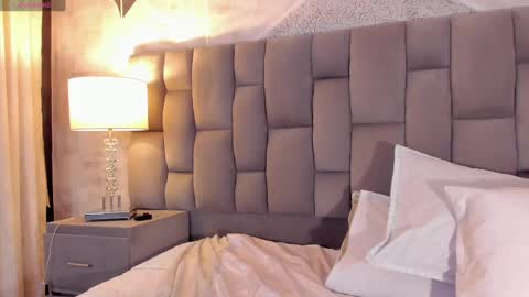 Riana online show from 03.12.25