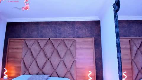 Riana online show from 11.03.25