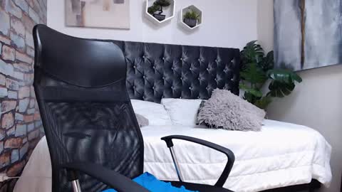 Snapshot of richar_voller chatting on 01.30.25 richar_voller online show from 01.30.25