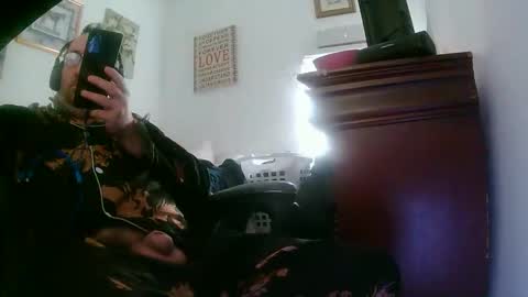 Snapshot of richard11268869 chatting on 02.04.26 richard11268869 online show from 02.04.26