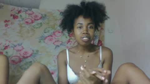 Snapshot of richimelaa chatting on 05.18.26 richimelaa online show from 05.18.26