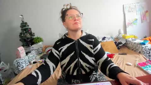 Snapshot of richlucky555 chatting on 02.06.26 Anna - not anna - right Anna online show from 02.06.26