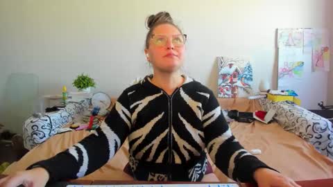 Snapshot of richlucky555 chatting on 02.10.26 Anna - not anna - right Anna online show from 02.10.26