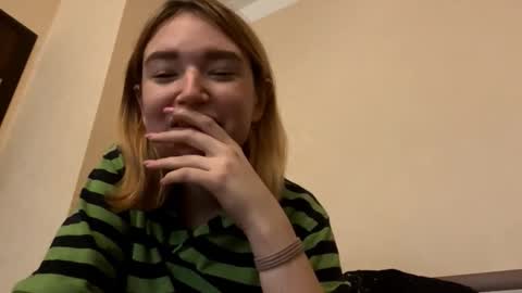 Snapshot of rickialameda chatting on 12.02.25 Lisa online show from 12.02.25