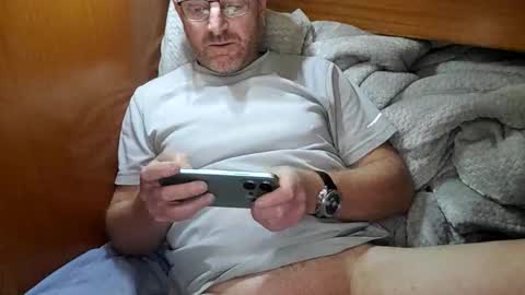 Snapshot of rickitou chatting on 02.15.26 FireLion online show from 02.15.26