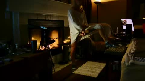 PINK HOLE TWINK online show from 12.30.24