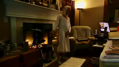 PINK HOLE TWINK online show from 01.02.25